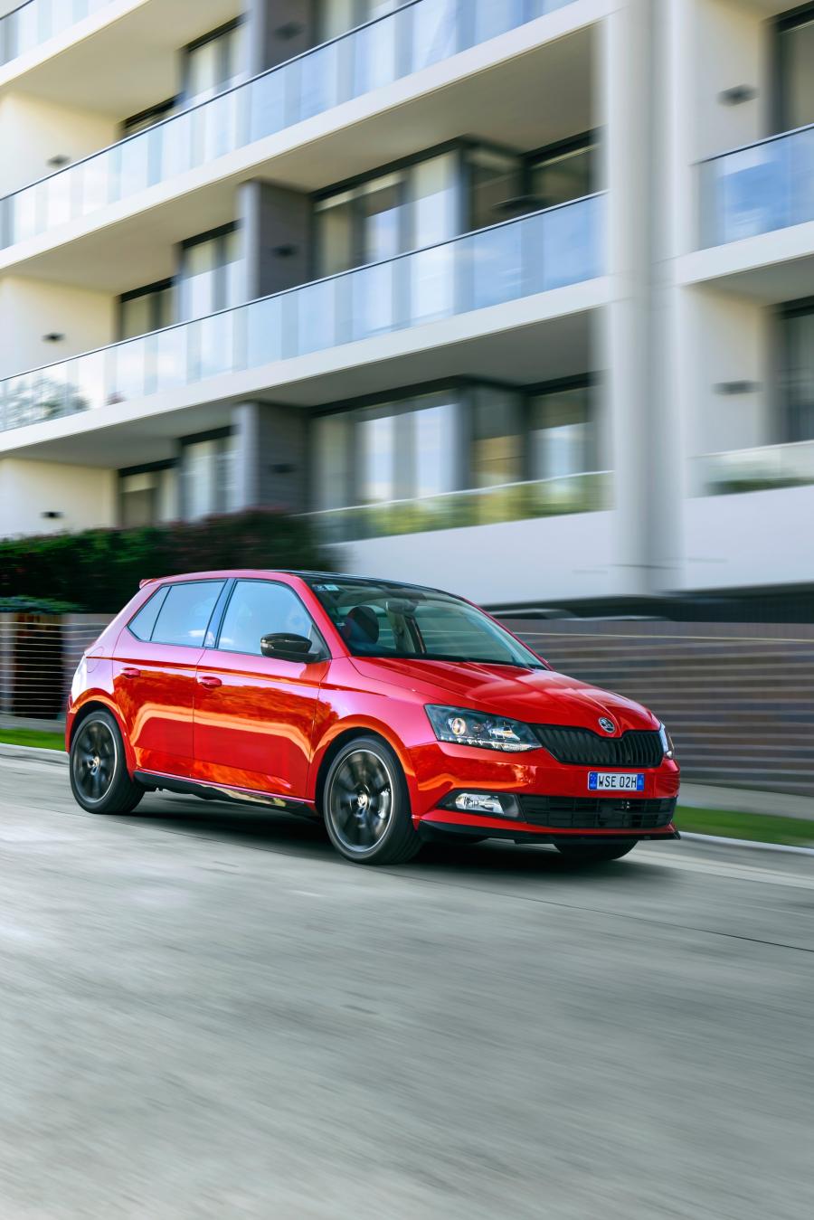  Skoda Fabia Monte Carlo 2016 года  (AU) (фото 3 из 17)